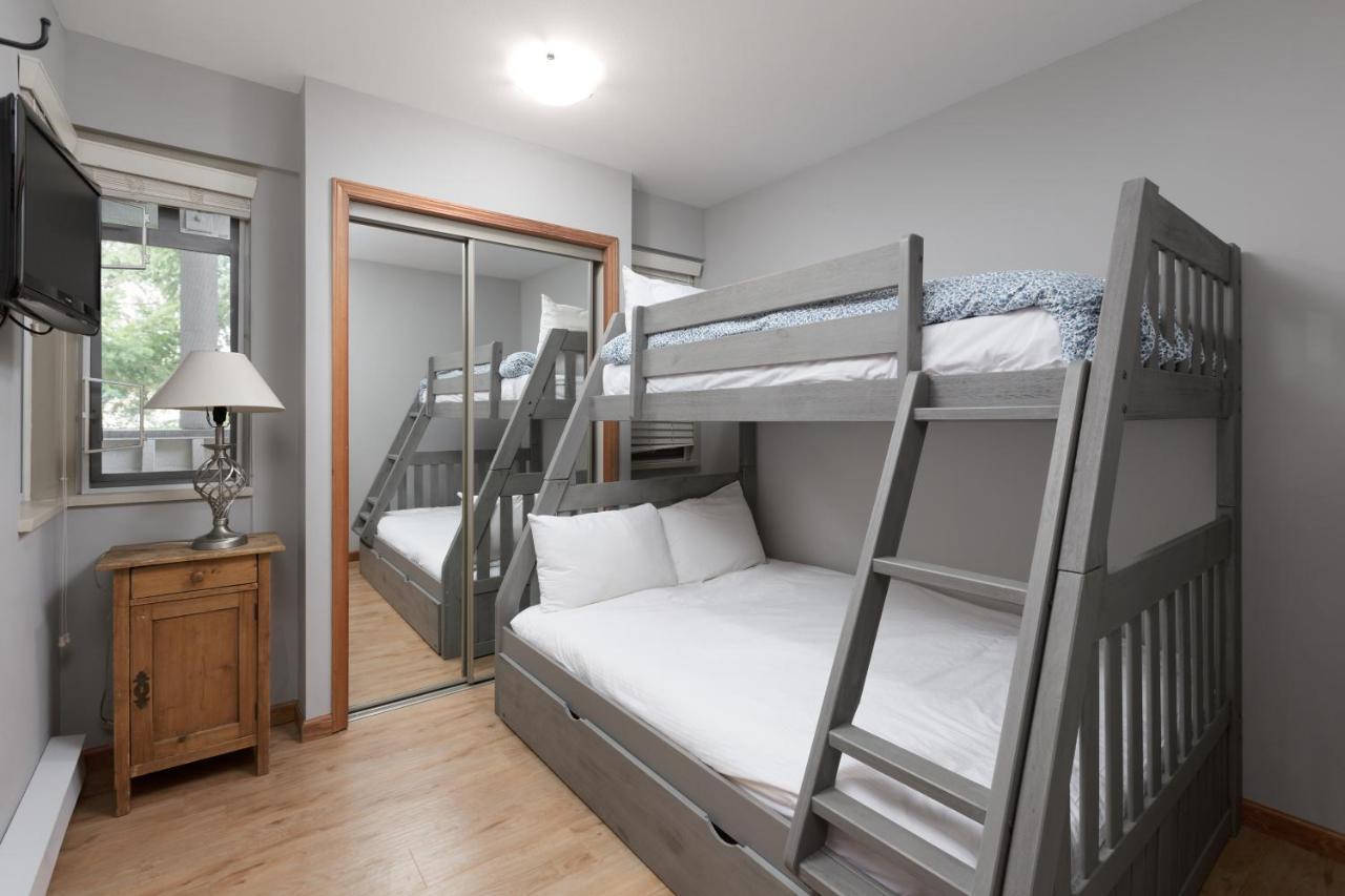 Lagoons By Cozystay Signature Whistler Exterior foto